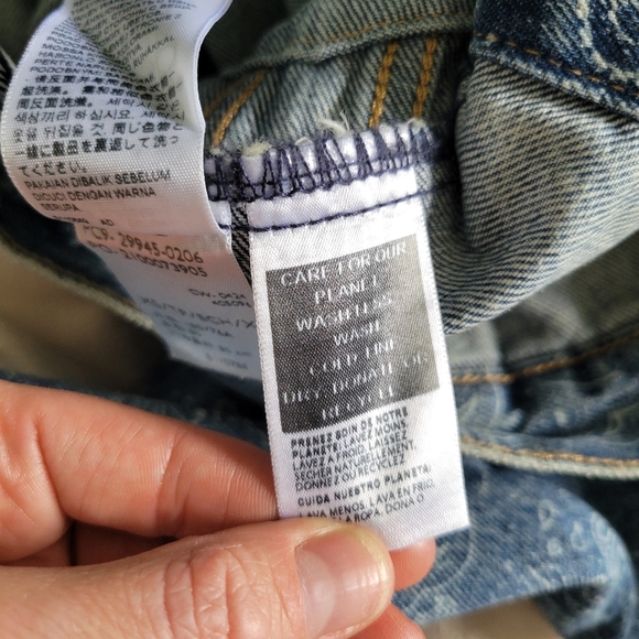 NEW Levi's Original Trucker Jacket Bandana Tile Indigo Medium Wash Sz XS Womens - Picture 8 of 11